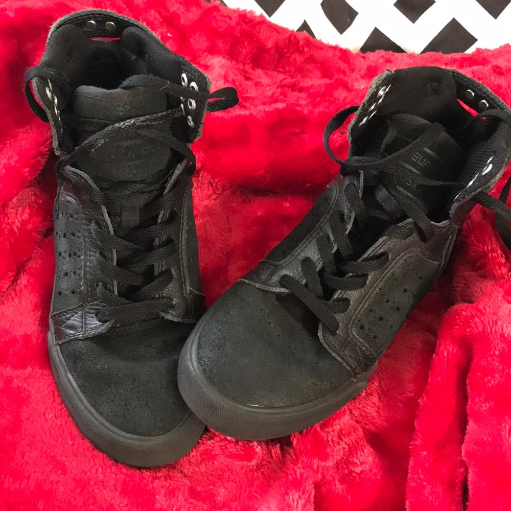 Women’s Supra high tops